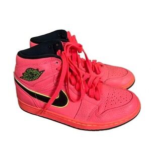 Air Jordan 1 High Premium Hot Punch Womens 7 Neon Pink Streetwear AQ9131-600